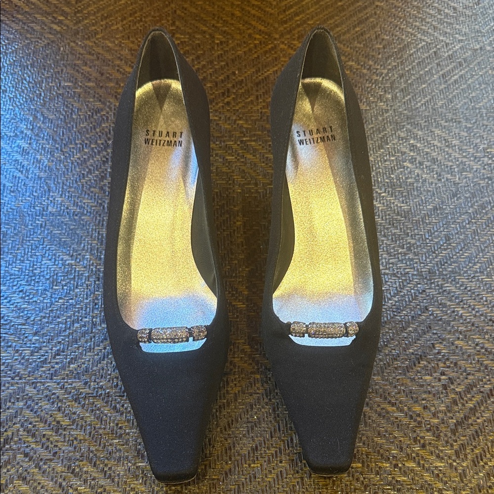 NWOT Stuart Weitzman Black Heels with Crystal  Accents -Brand New Sz 8M